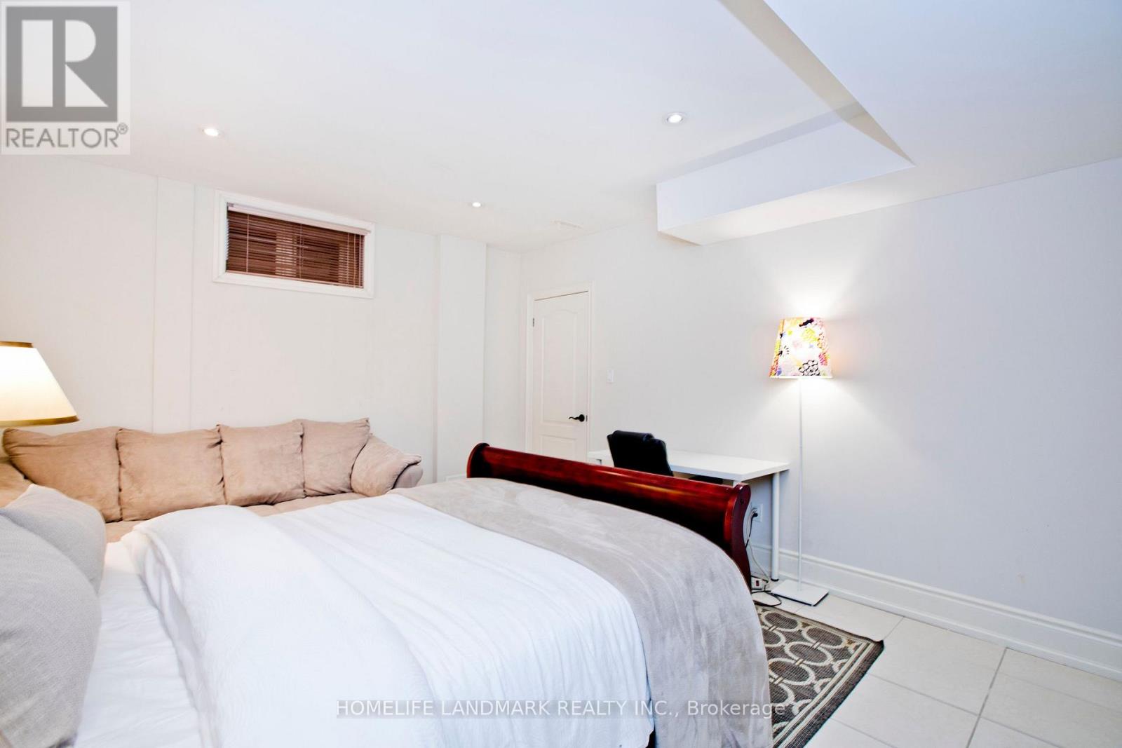 206 Kingsdale Avenue, Toronto, Ontario  M2N 3W9 - Photo 11 - C12820720