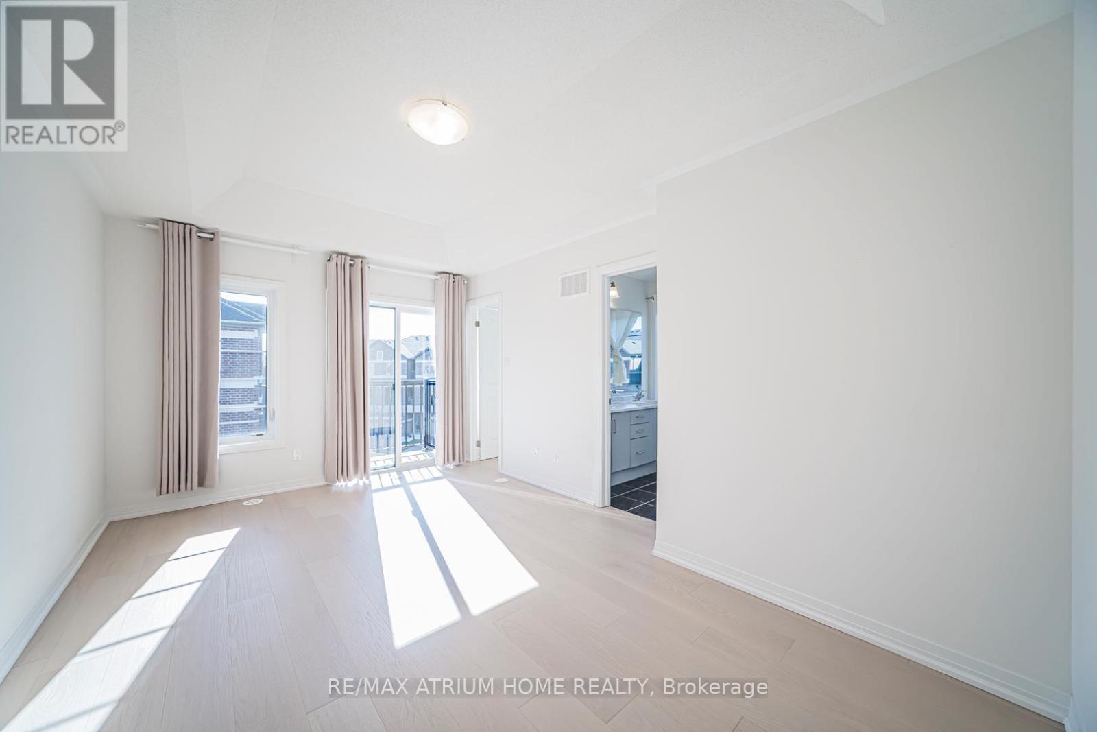 1 Sissons Way, Markham, Ontario  L6B 1R2 - Photo 11 - N13106466