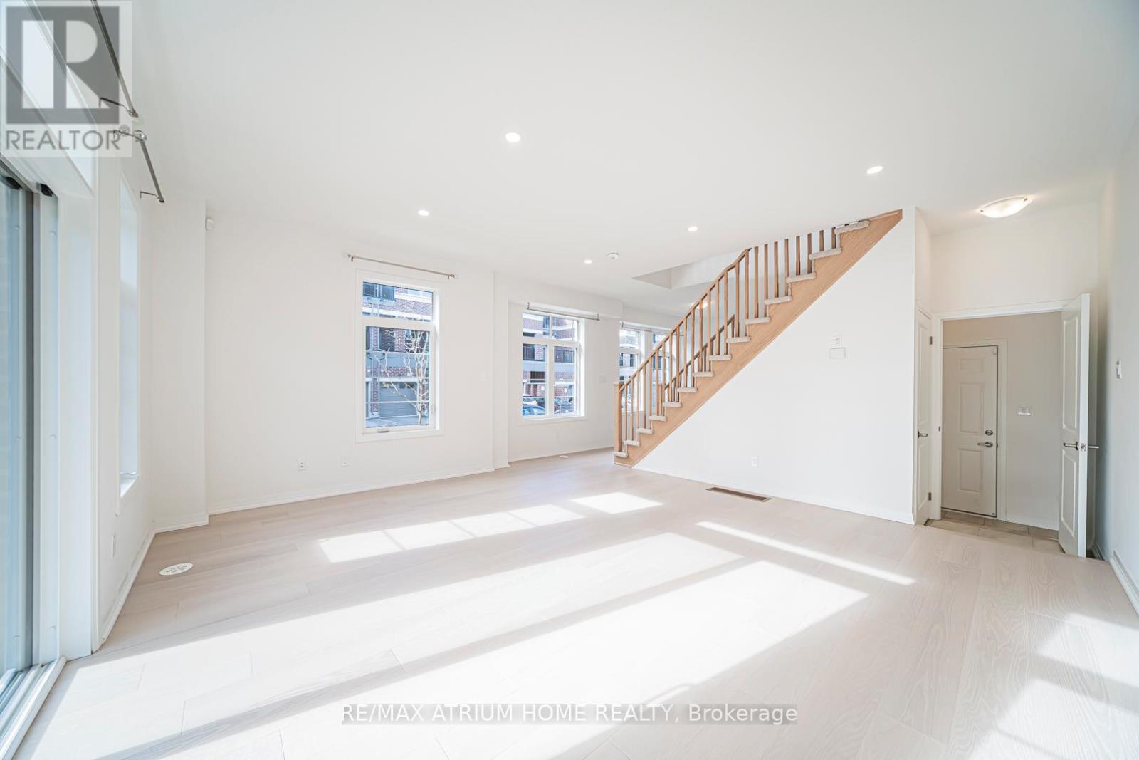 1 Sissons Way, Markham, Ontario  L6B 1R2 - Photo 6 - N13106466