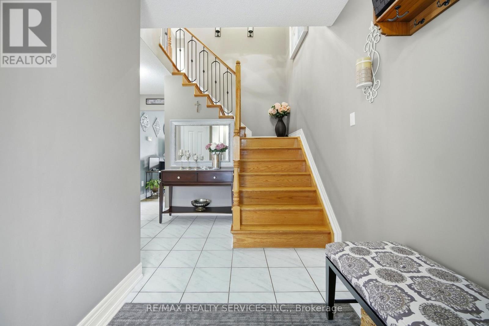 17 Metzak Drive, Brampton, Ontario  L6Z 4N3 - Photo 6 - W13097312