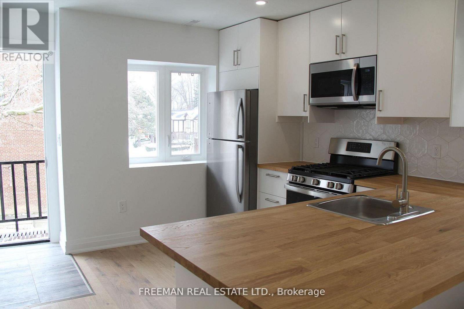 2 - 3449 YONGE STREET, Toronto, Ontario