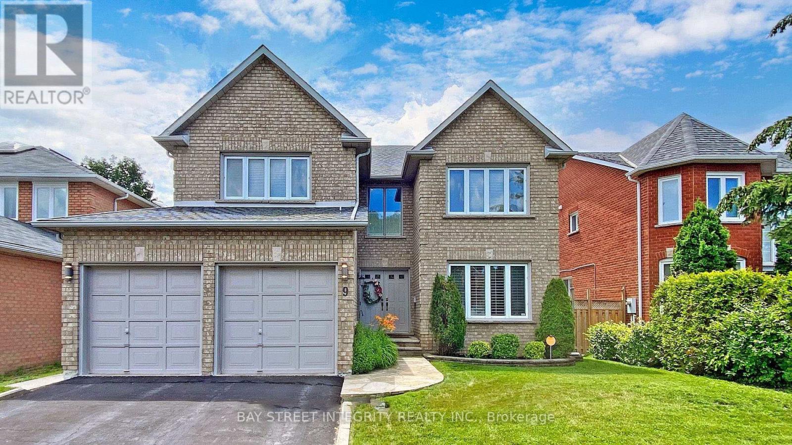 9 JARDIN HILL COURT, Toronto, Ontario