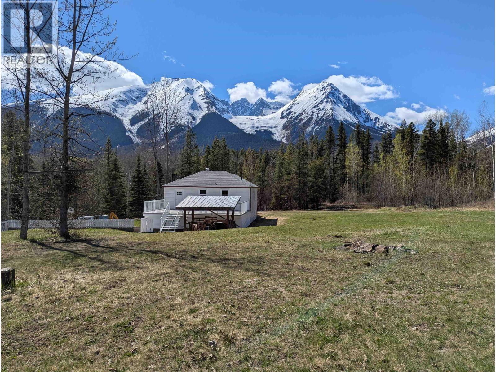 7074 Kroeker Road, Smithers, British Columbia  V0J 2N2 - Photo 35 - R3118577