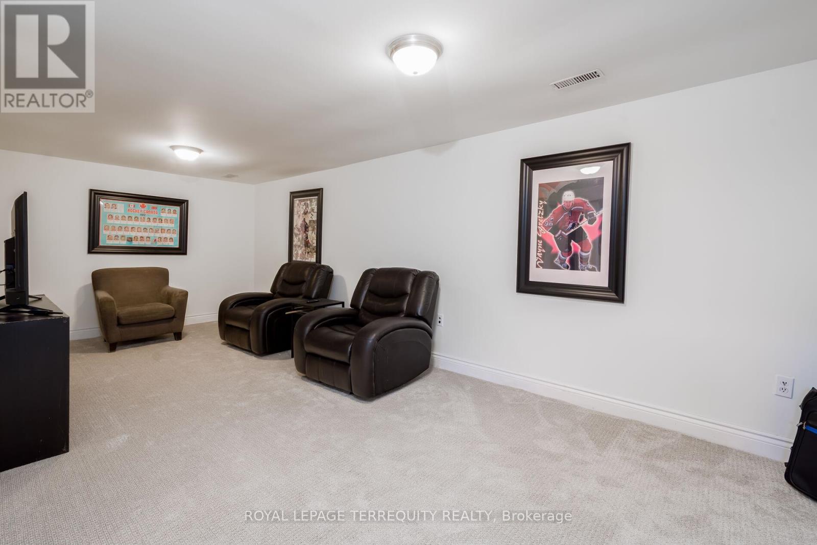 630 Sultana Square, Pickering (Amberlea), Ontario  L1V 3Y3 - Photo 29 - E13124870