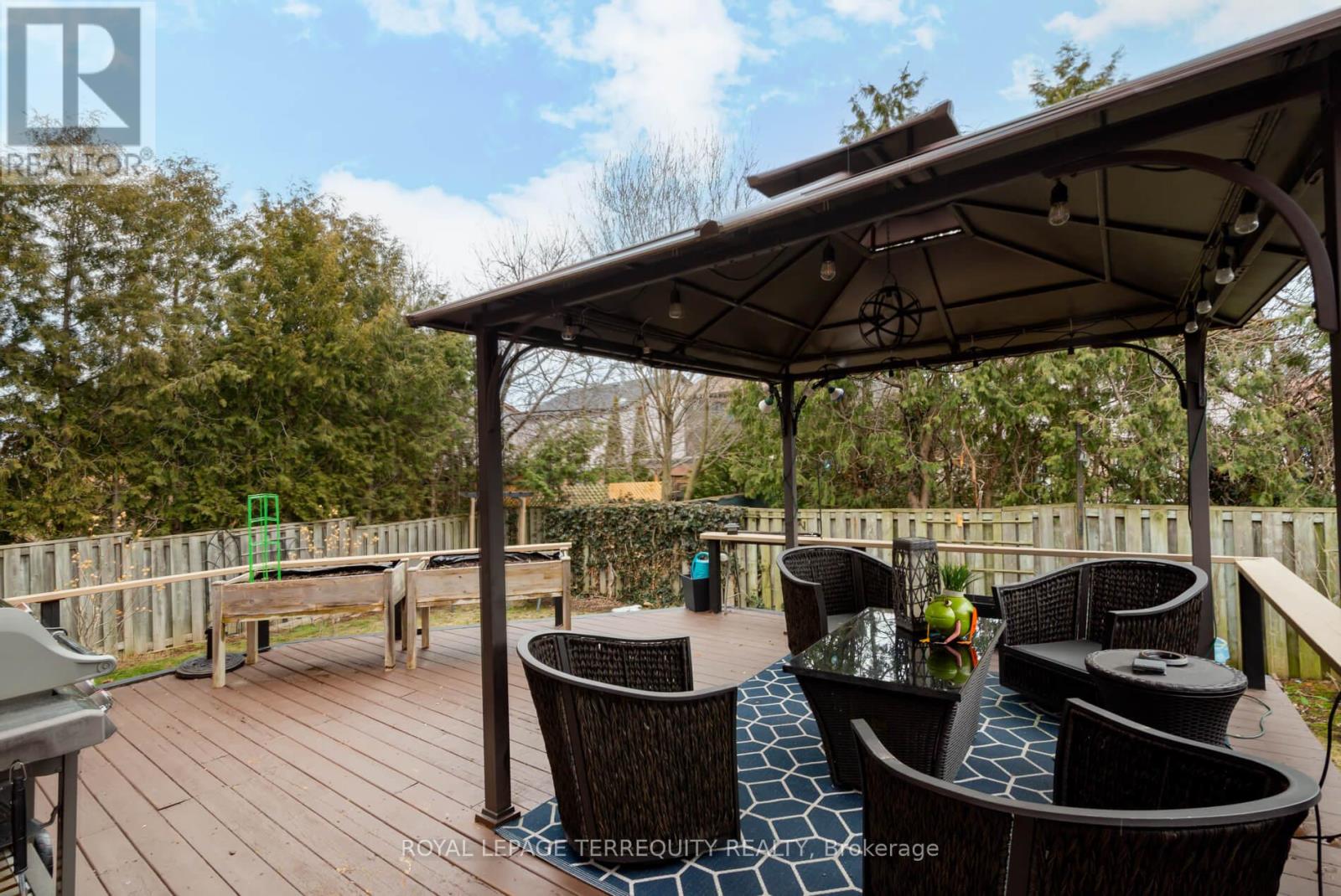 630 Sultana Square, Pickering (Amberlea), Ontario  L1V 3Y3 - Photo 35 - E13124870