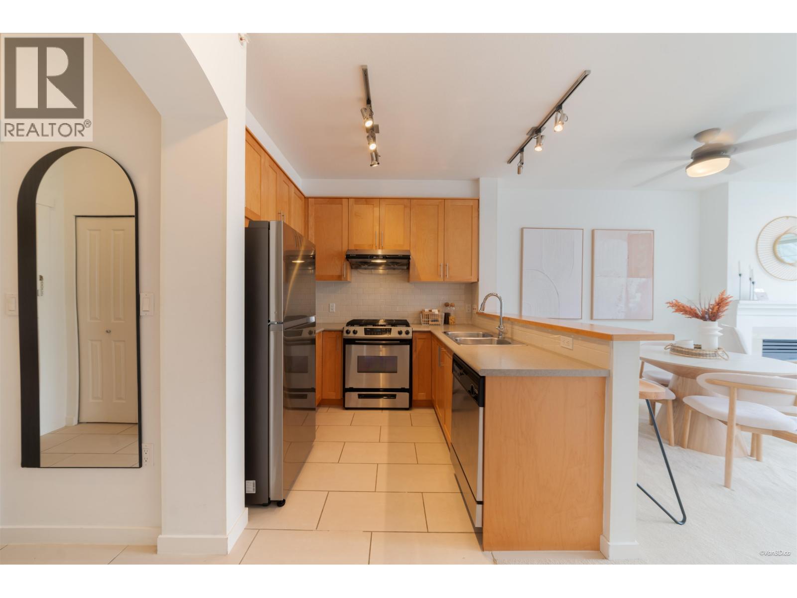404 4883 Maclure Mews, Vancouver, British Columbia  V6J 5M8 - Photo 13 - R3122825