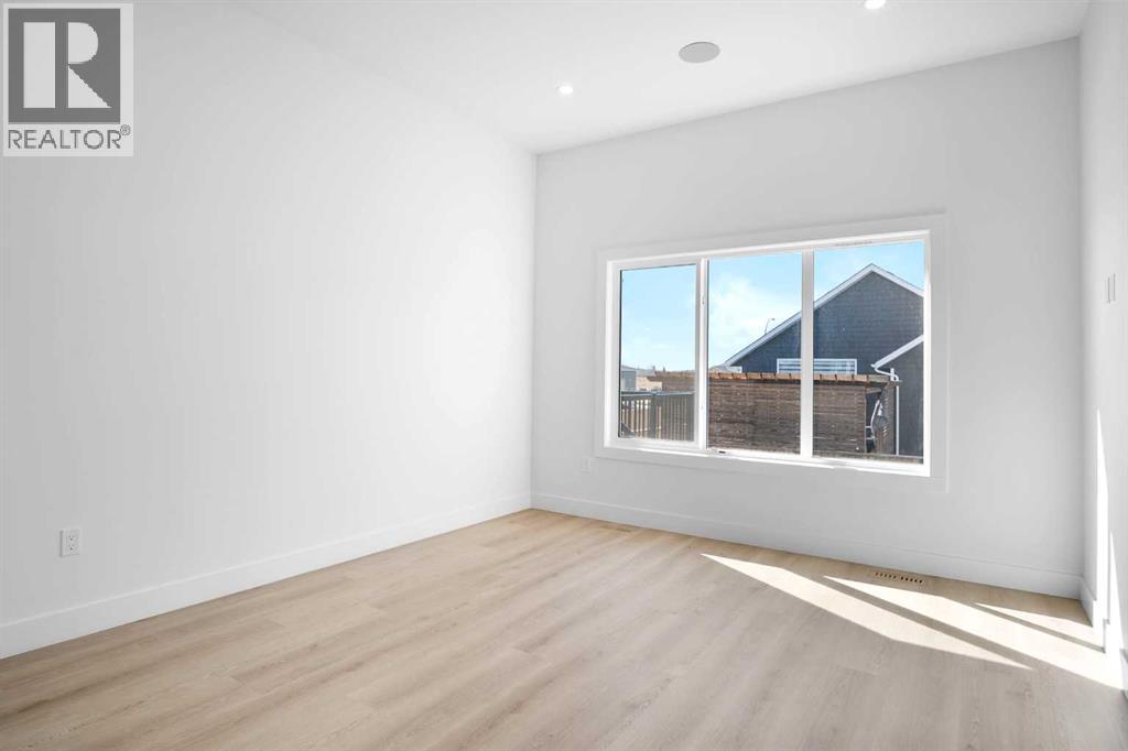 622 Mandalay Boulevard, Carstairs, Alberta  T0M 0N0 - Photo 6 - A2310607