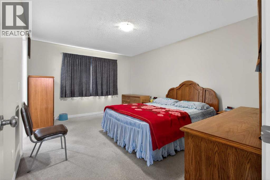 156 Saddlecrest Park Ne, Calgary, Alberta  T3J 5L5 - Photo 22 - A2310676