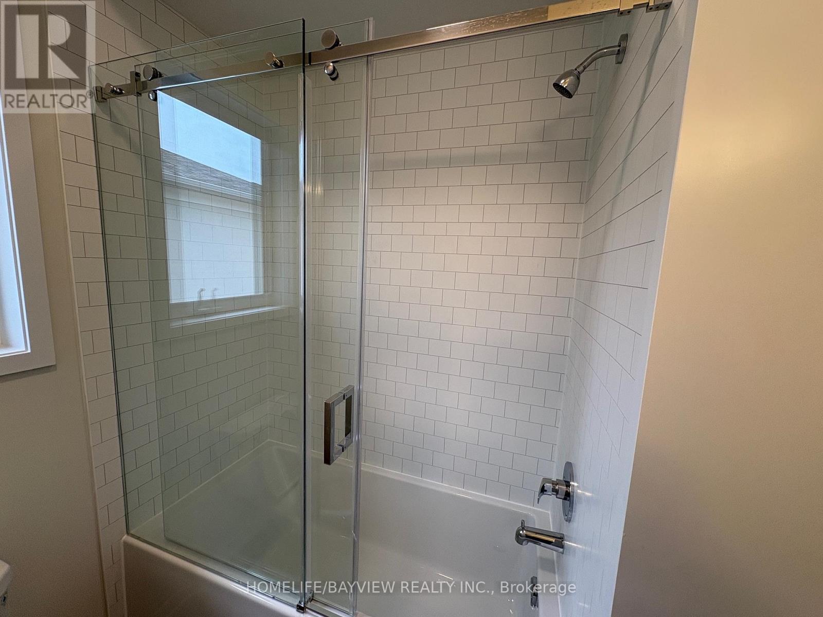 12 Big Willow Crescent, Richmond Hill, Ontario  L4E 1P3 - Photo 17 - N13124762