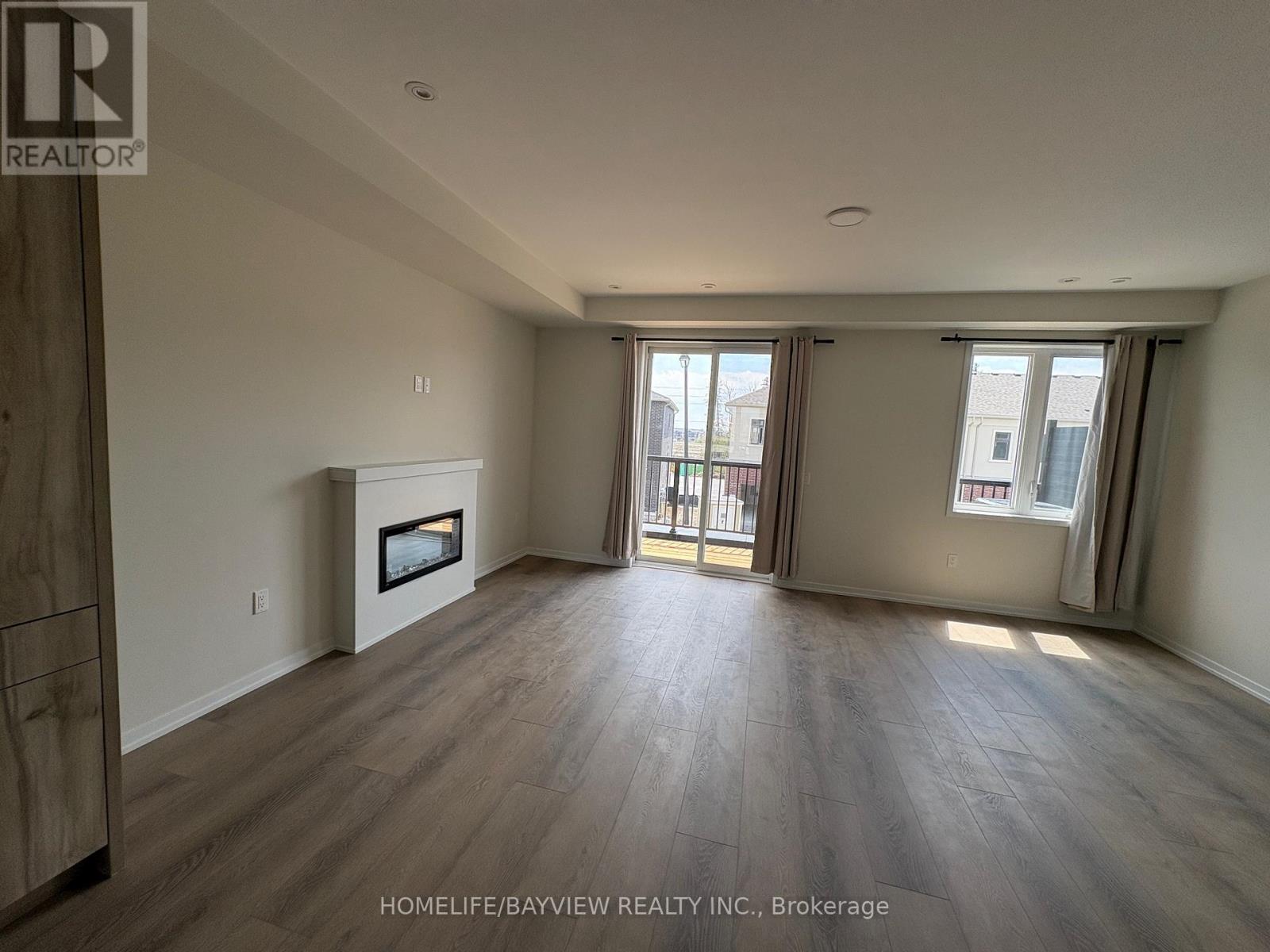 12 Big Willow Crescent, Richmond Hill, Ontario  L4E 1P3 - Photo 2 - N13124762