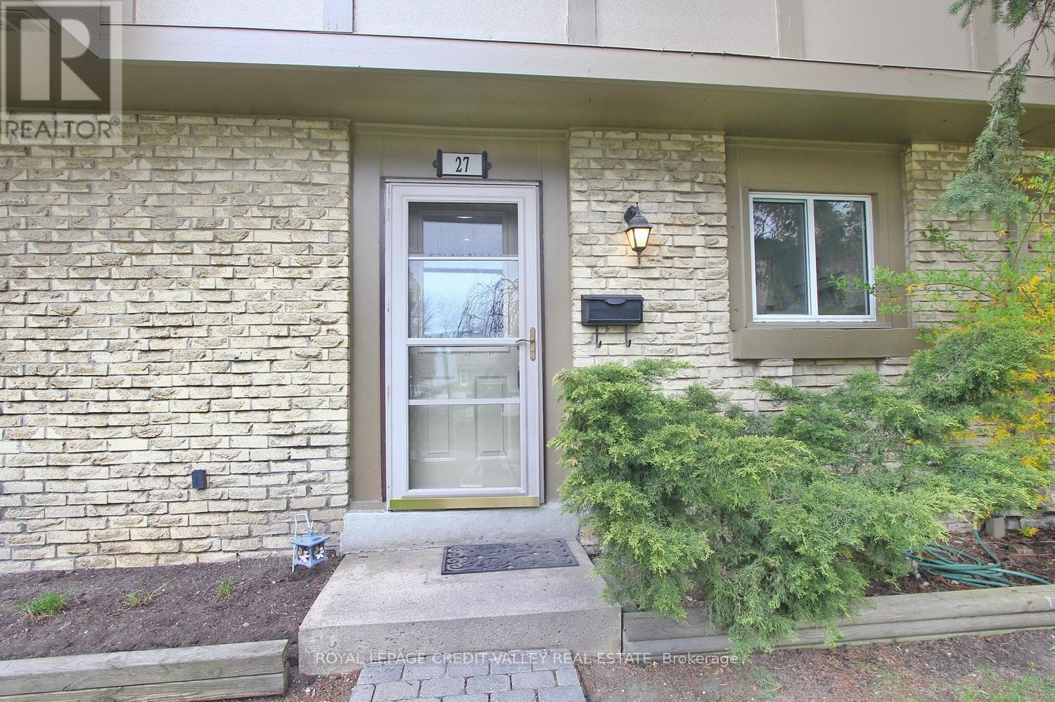 27 - 57 Hansen Road, Brampton, Ontario  L6V 3C6 - Photo 4 - W13124758