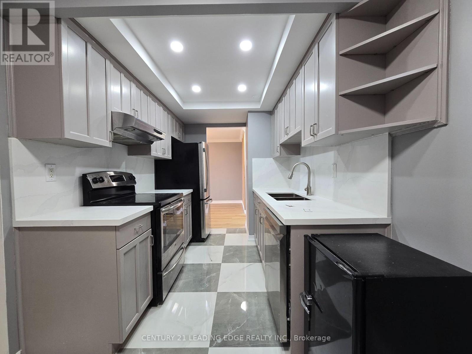1007 - 3100 Kirwin Avenue, Mississauga, Ontario  L5A 3S6 - Photo 6 - W13124770