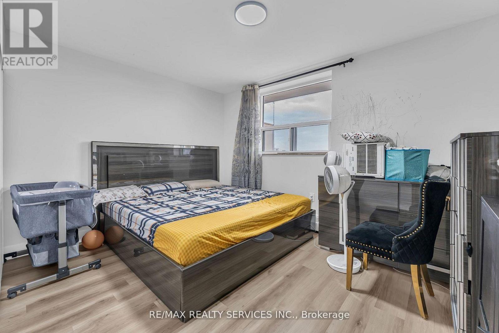 1006 - 3555 Derry Road E, Mississauga (Malton), Ontario  L4T 1B2 - Photo 12 - W13124814