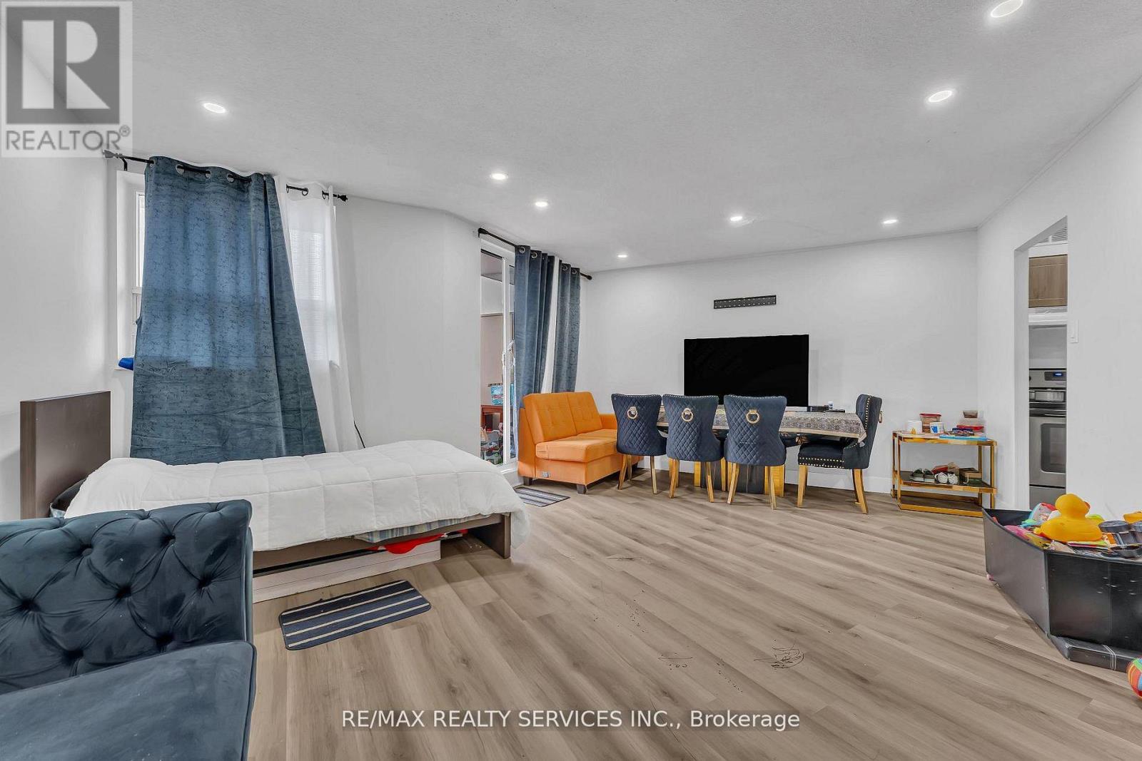 1006 - 3555 Derry Road E, Mississauga (Malton), Ontario  L4T 1B2 - Photo 29 - W13124814