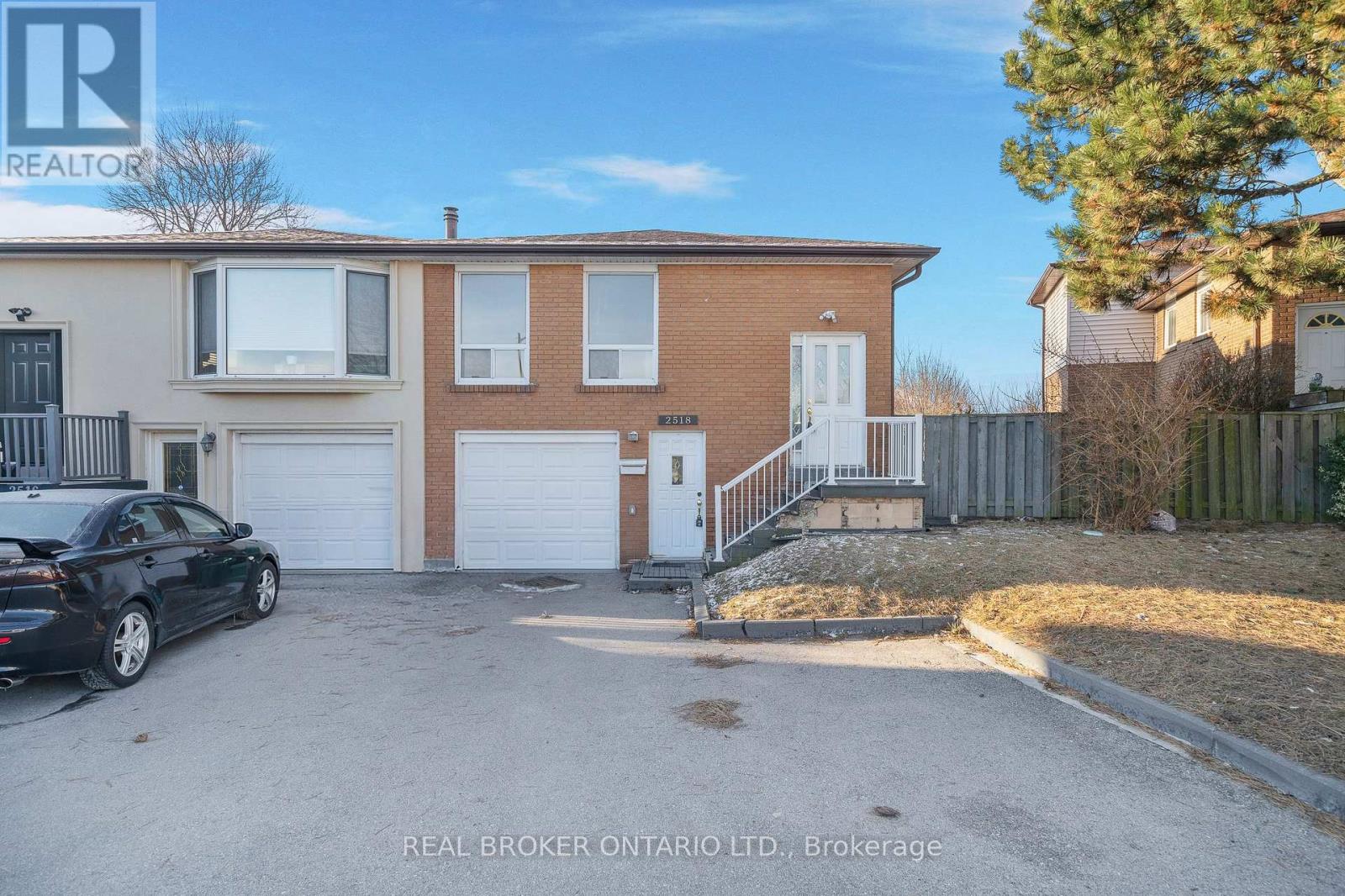 MAIN - 2518 HARMAN COURT, Mississauga, Ontario