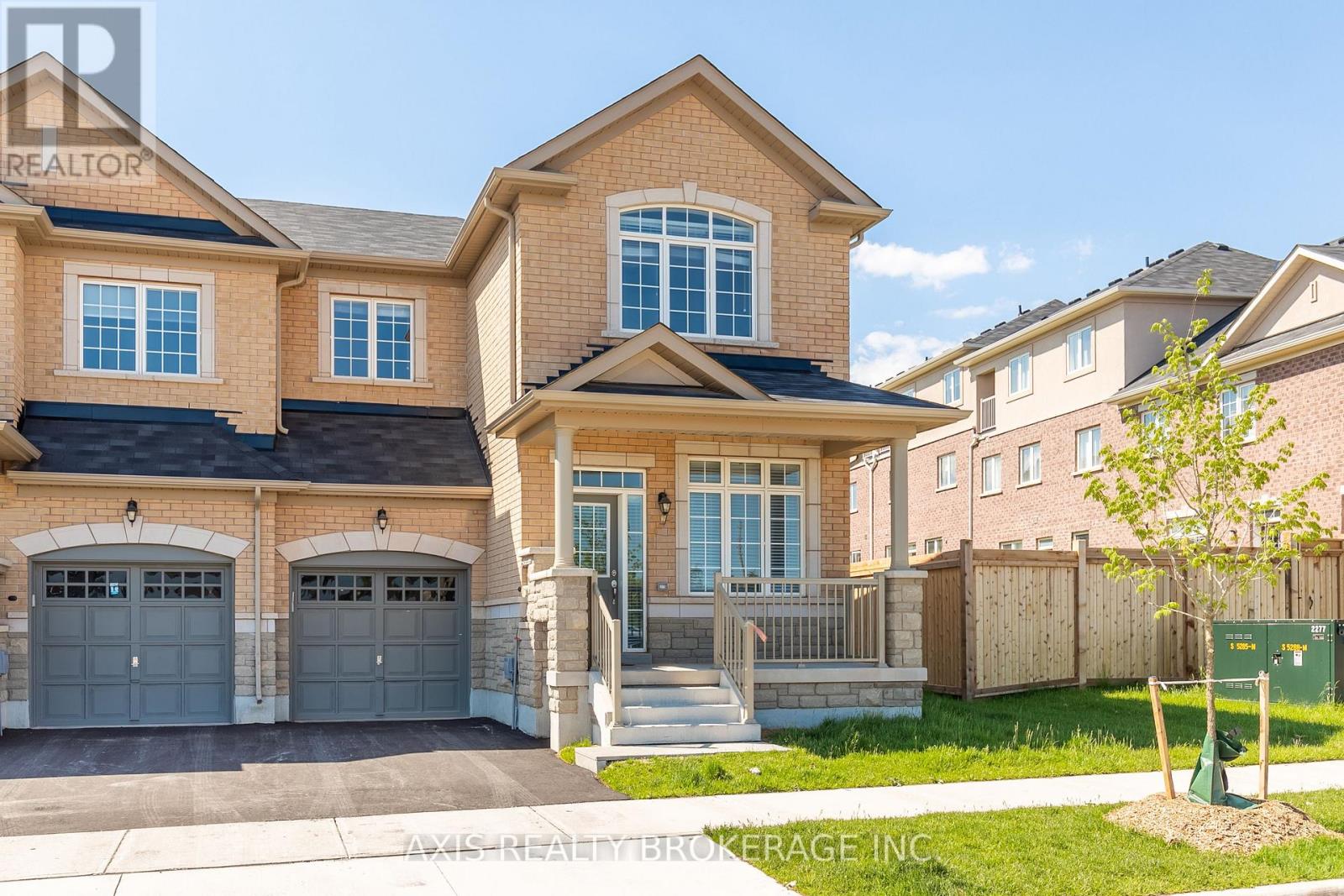 445 Silver Maple Road, Oakville, Ontario  L6H 0S3 - Photo 2 - W13124904