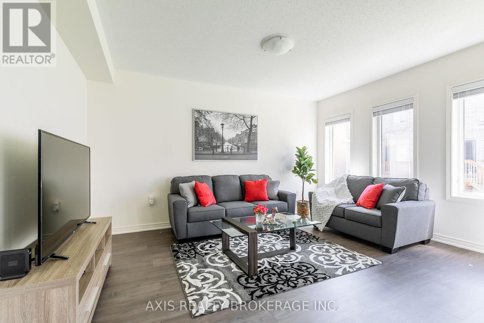 445 Silver Maple Road, Oakville, Ontario  L6H 0S3 - Photo 4 - W13124904