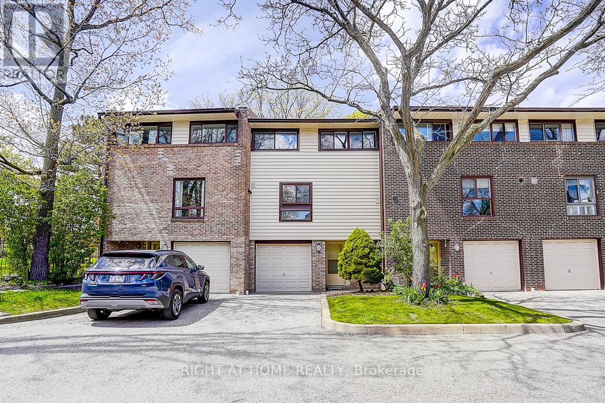 26 - 2020 SOUTH MILLWAY, mississauga (erin mills), Ontario