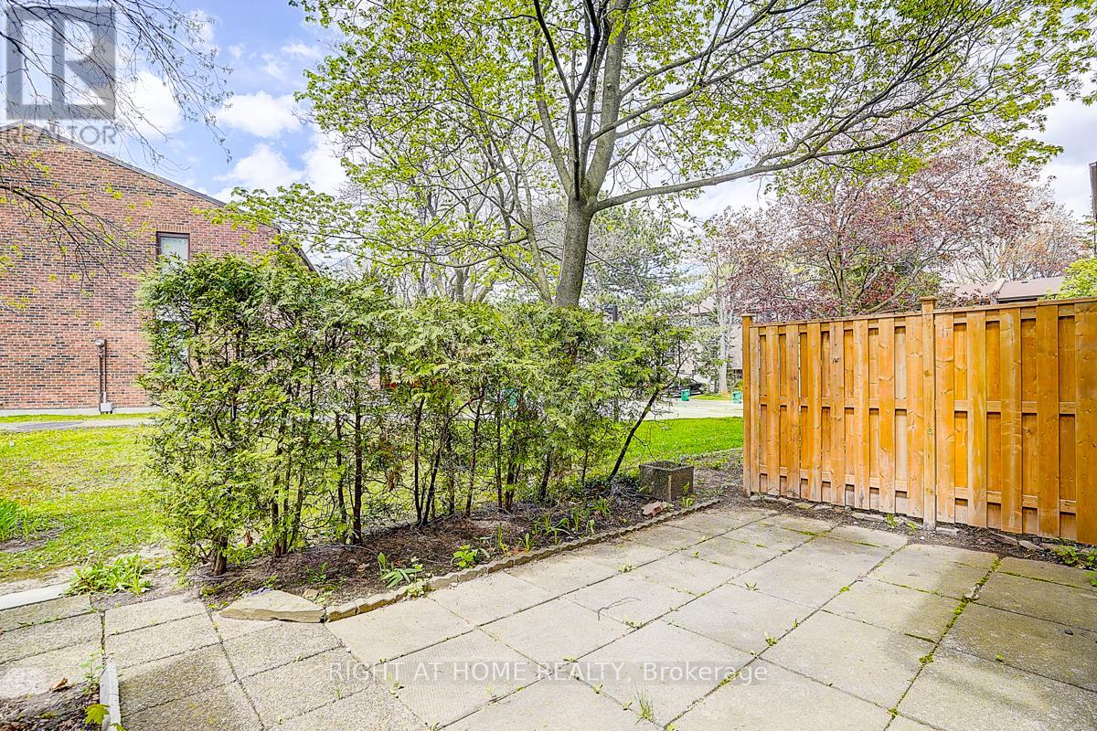 26 - 2020 South Millway, Mississauga, Ontario  L5L 1K2 - Photo 6 - W13124906