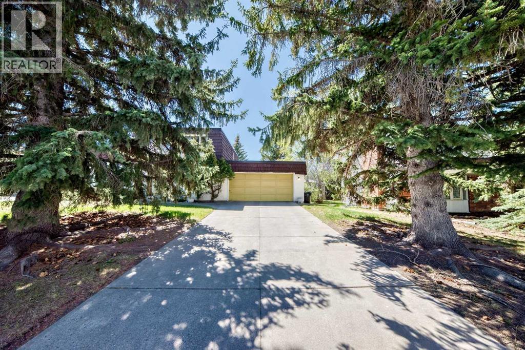 8 Varbrook Place NW, Calgary, Alberta  T3A 0A2 - Photo 36 - A2310215