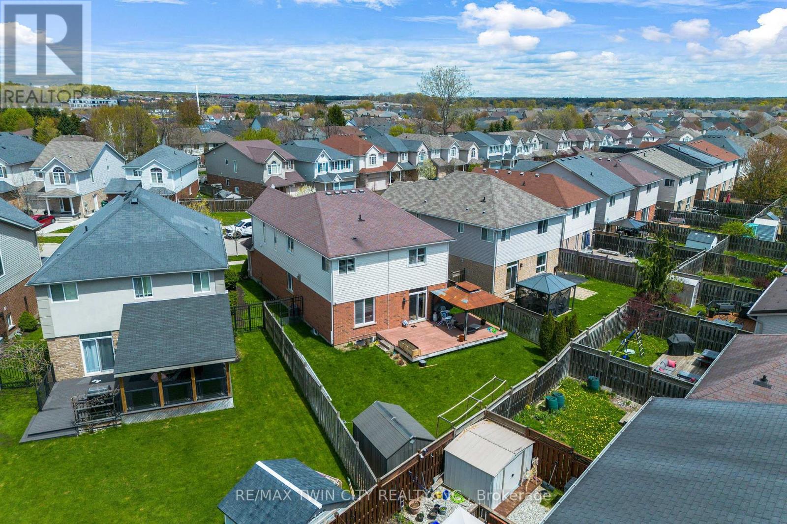 437 Beaumont Crescent, Kitchener, Ontario  N2A 0C4 - Photo 45 - X13124846