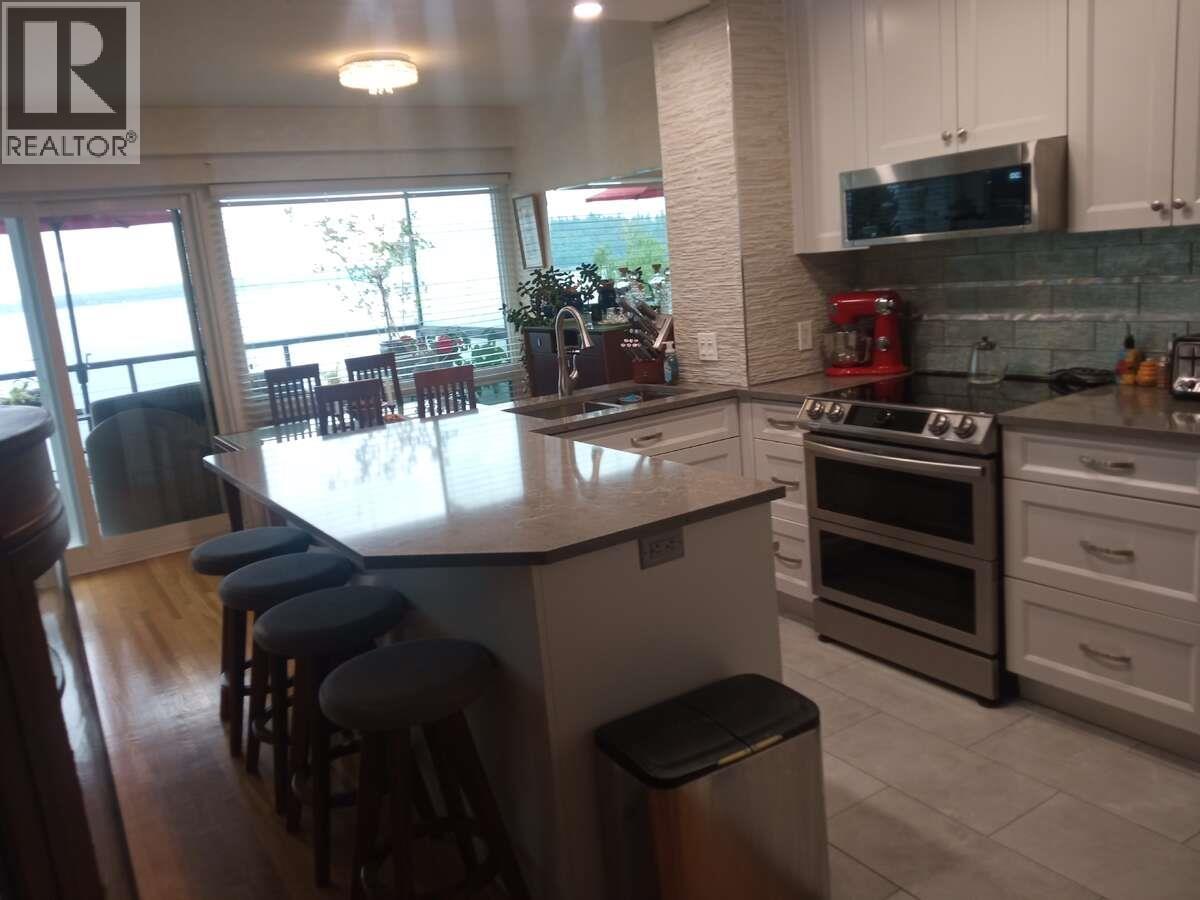 404 1845 Bellevue Avenue, West Vancouver, British Columbia  V7V 1B2 - Photo 17 - R3123433