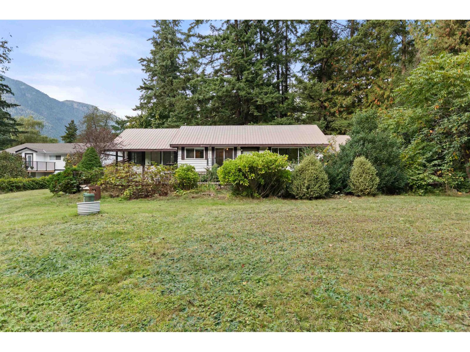 63491 Flood Hope Road, Hope, Hope, British Columbia  V0X 1L2 - Photo 33 - R3121638