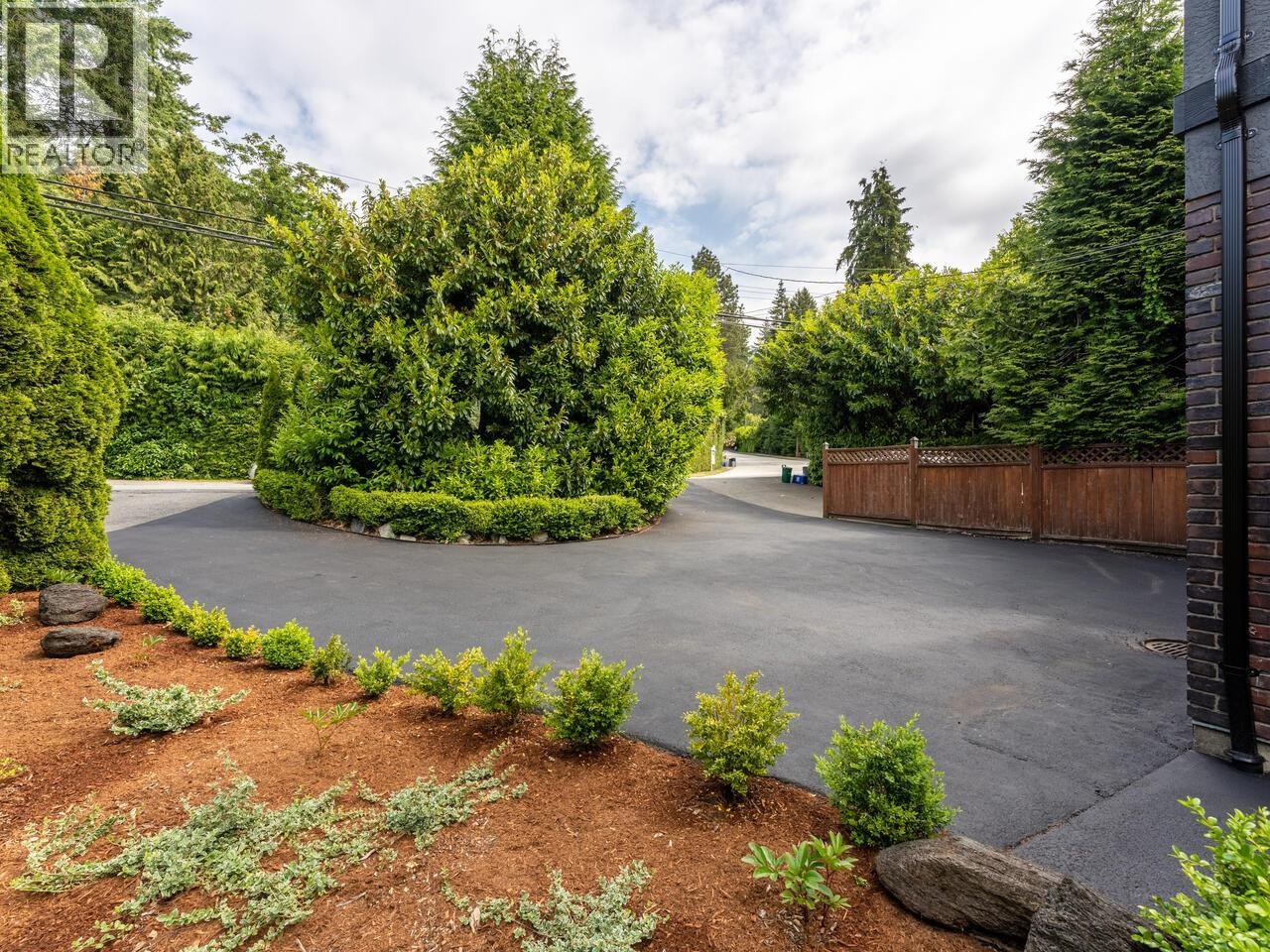 4426 Marine Drive, West Vancouver, British Columbia  V7W 2N9 - Photo 34 - R3123412