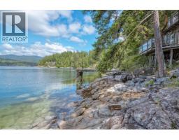 6761 SANDY HOOK TRAIL, Sechelt, British Columbia