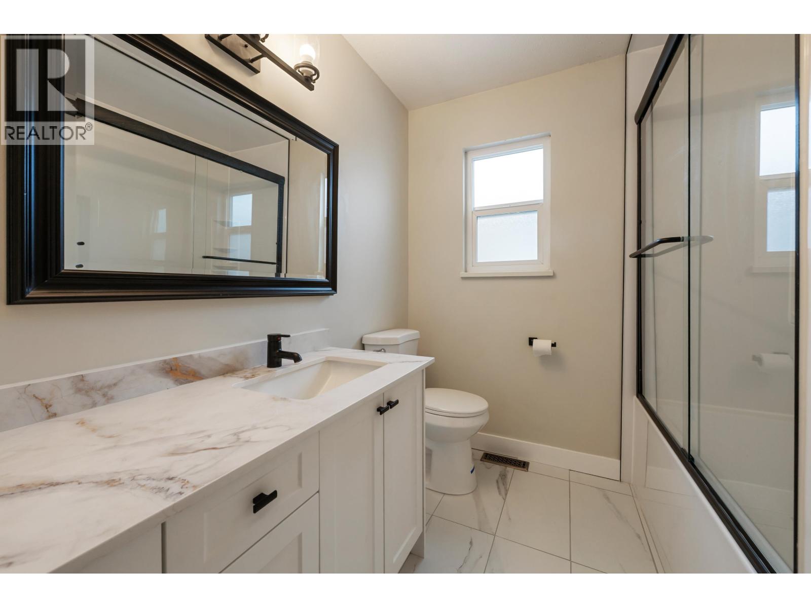5444 Manor Street, Burnaby, British Columbia  V5G 1B7 - Photo 26 - R3123432
