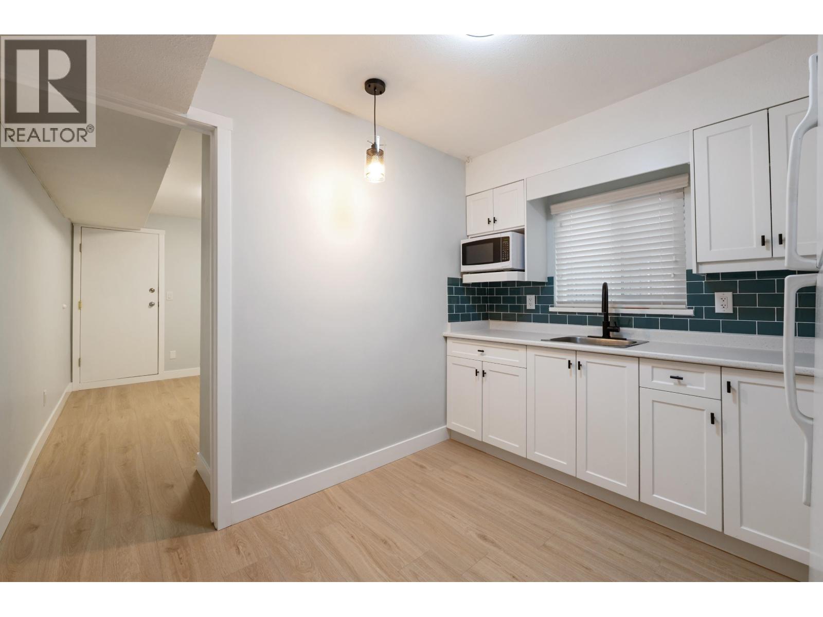 5444 Manor Street, Burnaby, British Columbia  V5G 1B7 - Photo 35 - R3123432