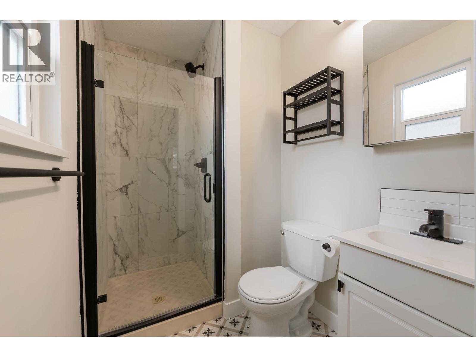 5444 Manor Street, Burnaby, British Columbia  V5G 1B7 - Photo 21 - R3123432