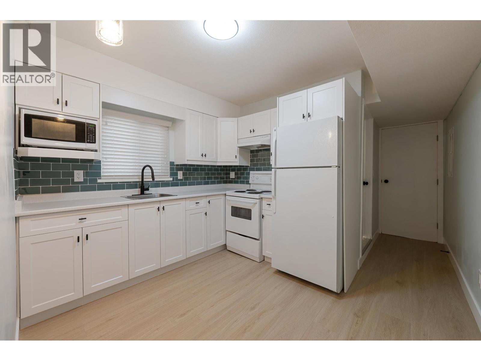 5444 Manor Street, Burnaby, British Columbia  V5G 1B7 - Photo 34 - R3123432