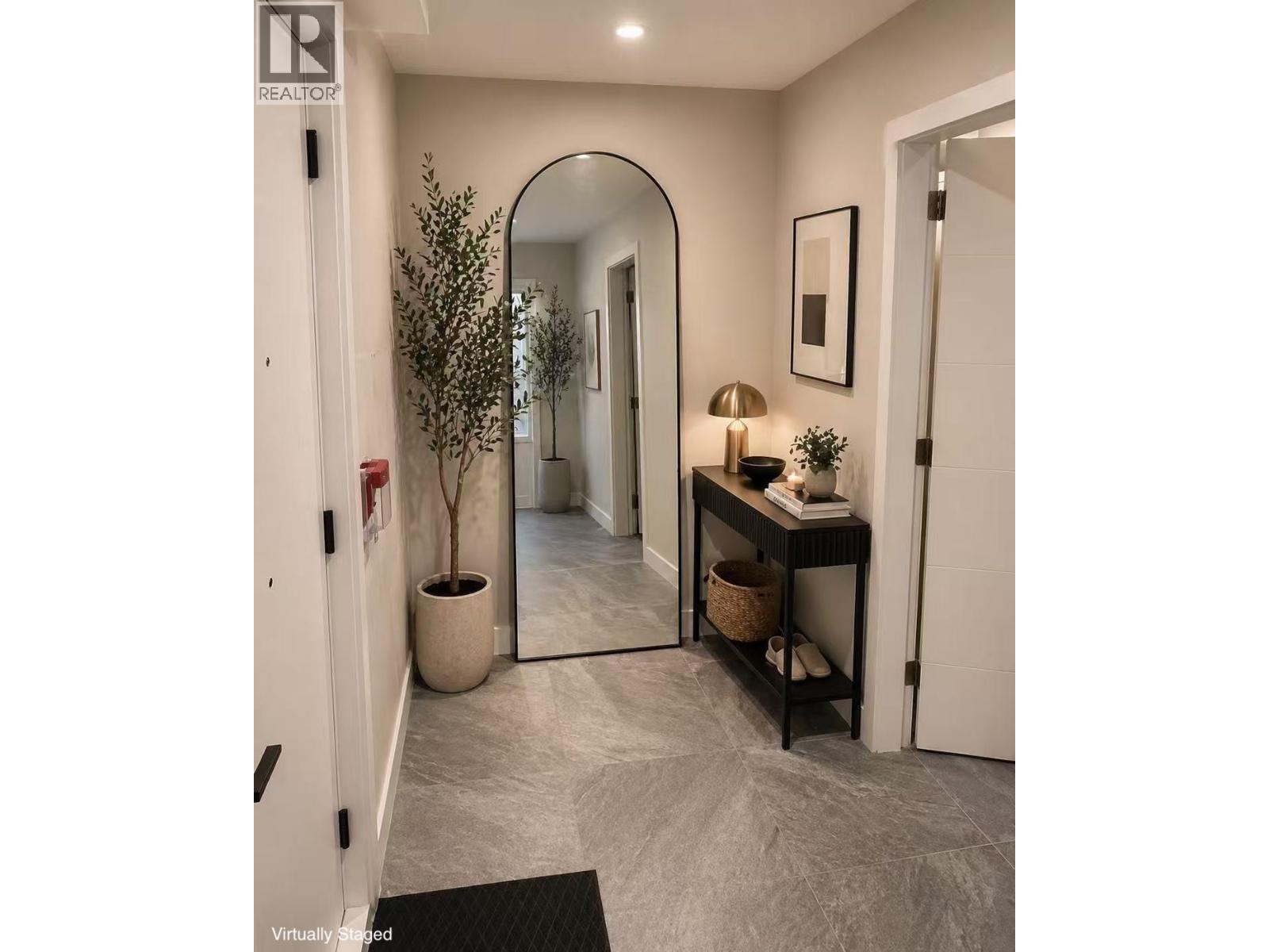 2 128 W Woodstock Avenue, Vancouver, British Columbia  V5Y 2S2 - Photo 9 - R3119196