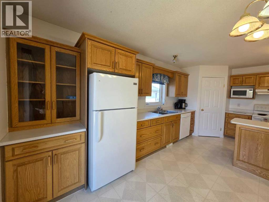 3404 61 Avenue, Lloydminster, Alberta  T9V 2T8 - Photo 7 - A2310257