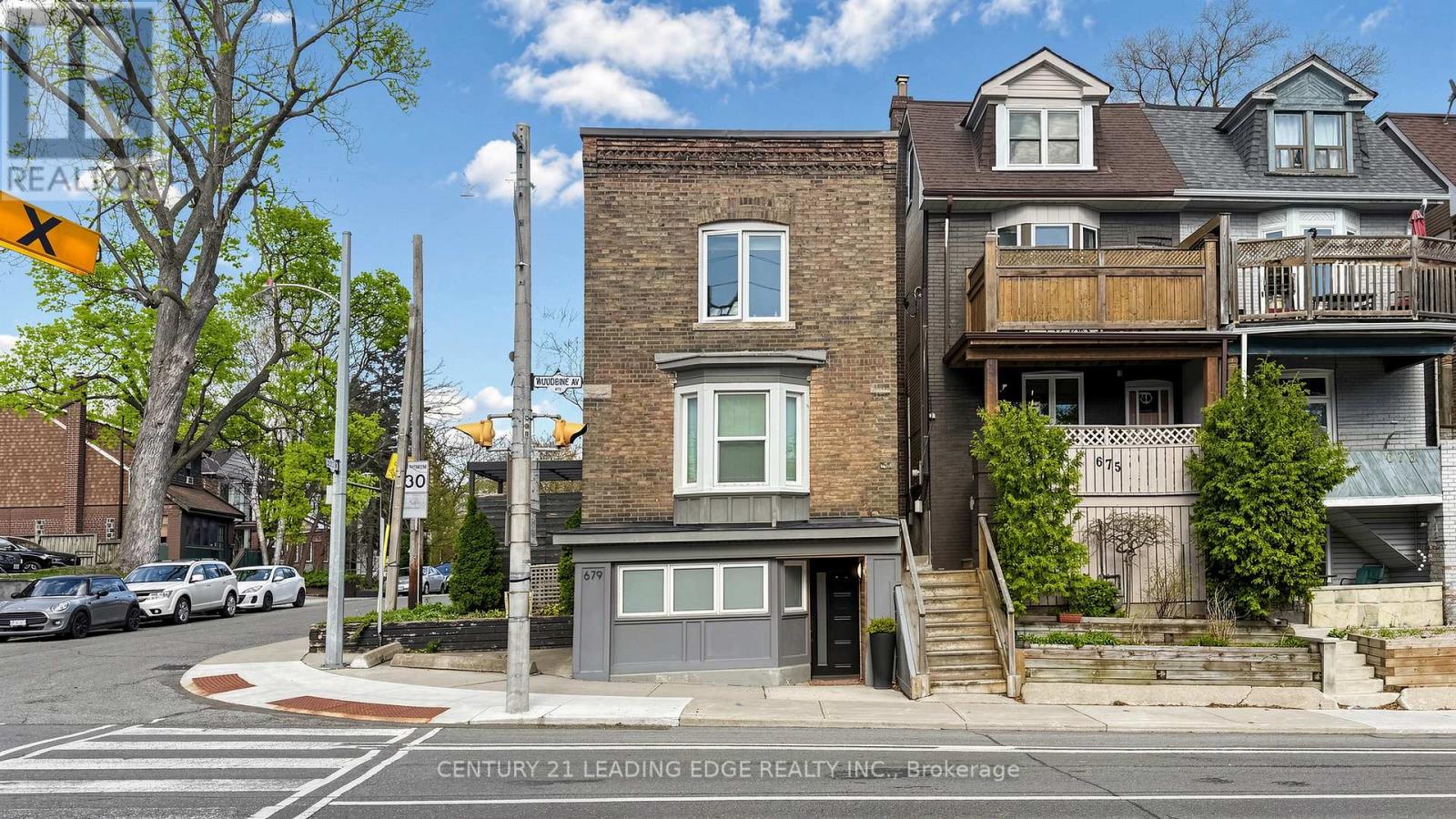679 Woodbine Avenue, Toronto (East End-Danforth), Ontario  M4E 2J3 - Photo 47 - E13124956