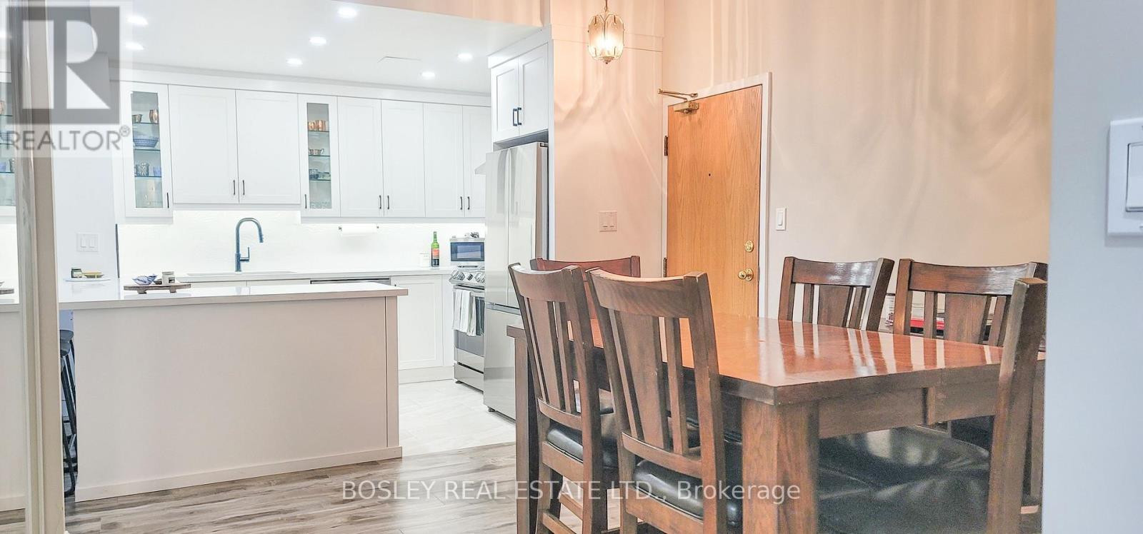 822 - 326 Major Mackenzie Drive E, Richmond Hill, Ontario  L4C 8T4 - Photo 8 - N13124970
