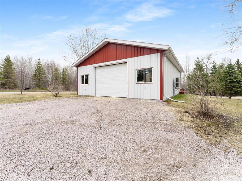 71 Tyndall Drive, Lac Du Bonnet Rm, Manitoba  R0E 1A0 - Photo 13 - 202610345