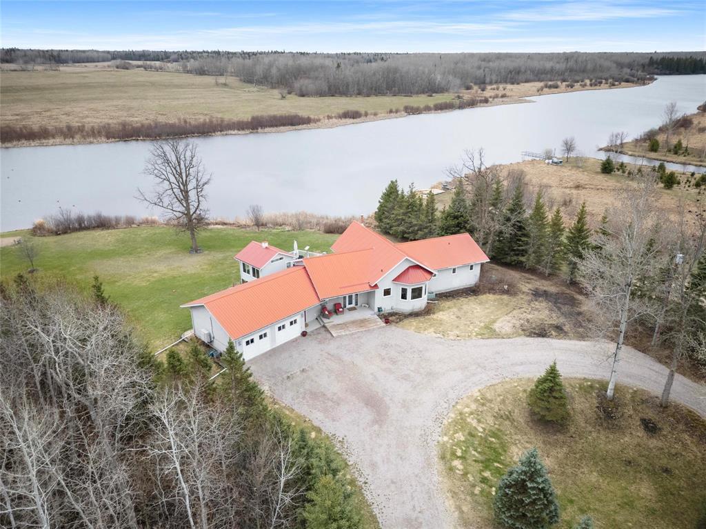 71 Tyndall Drive, Lac Du Bonnet Rm, Manitoba  R0E 1A0 - Photo 3 - 202610345