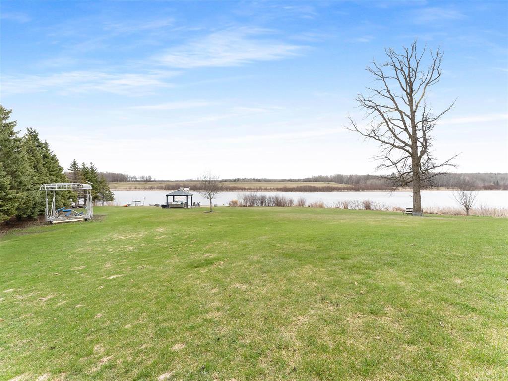 71 Tyndall Drive, Lac Du Bonnet Rm, Manitoba  R0E 1A0 - Photo 5 - 202610345