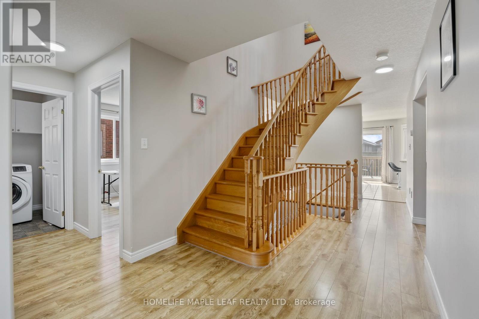 17 Irene Drive, Barrie, Ontario  L4N 0Y8 - Photo 6 - S13125004