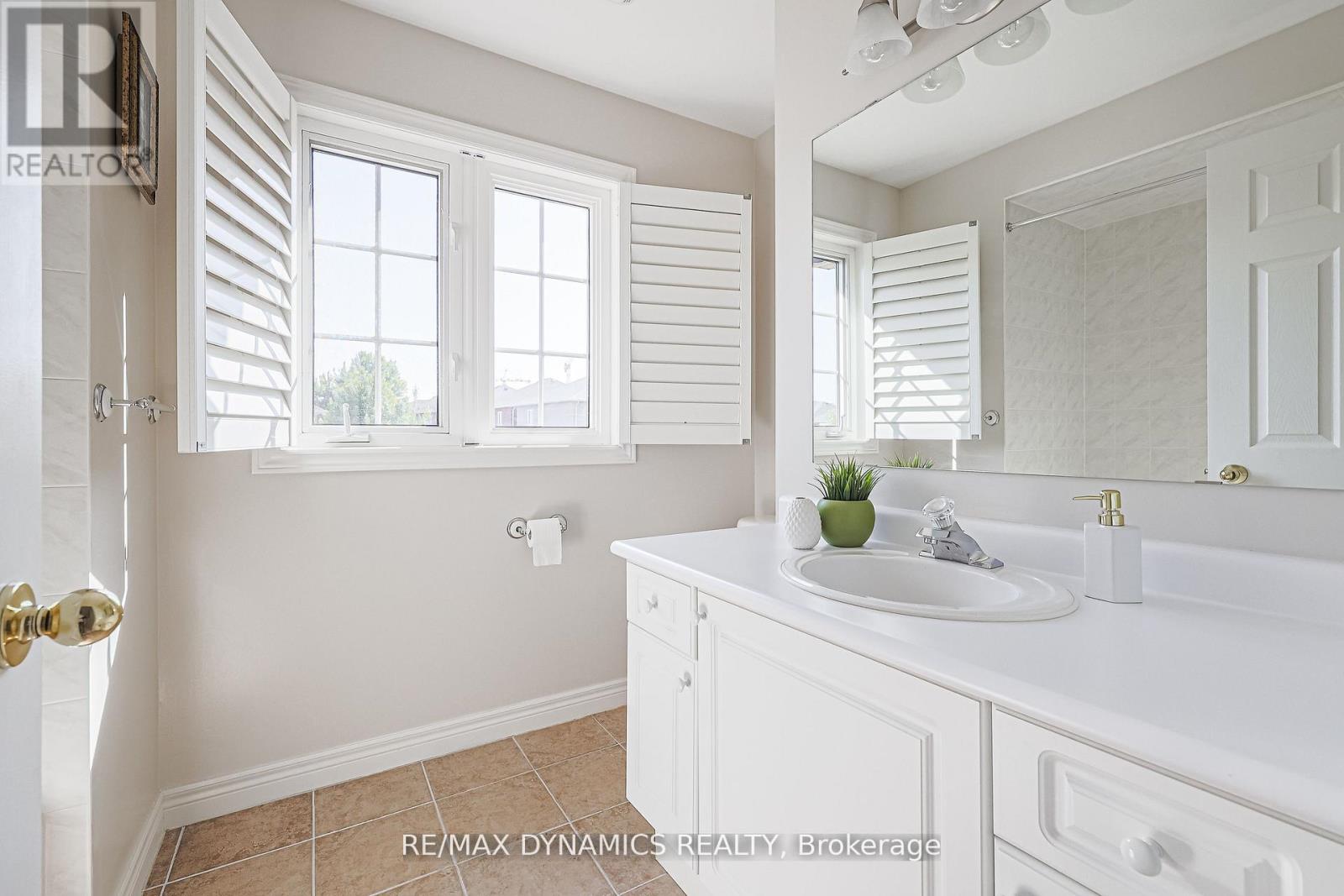 2381 Grand Oak Trail, Oakville, Ontario  L6M 4V4 - Photo 22 - W13125000