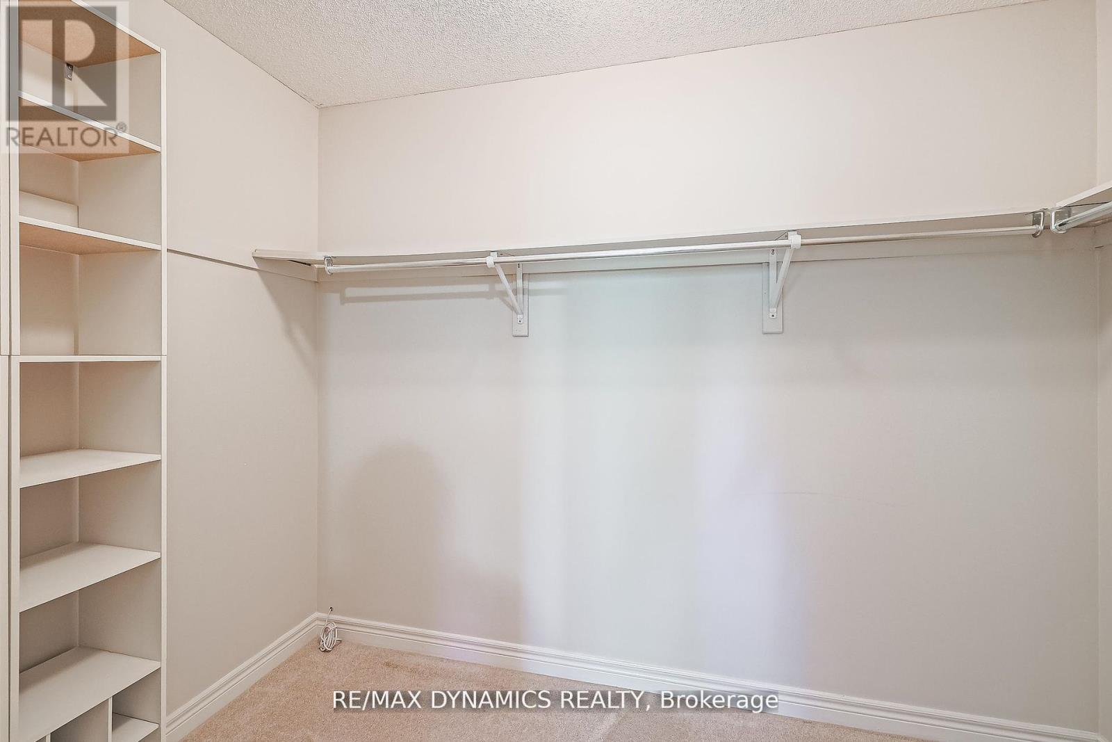 2381 Grand Oak Trail, Oakville, Ontario  L6M 4V4 - Photo 33 - W13125000