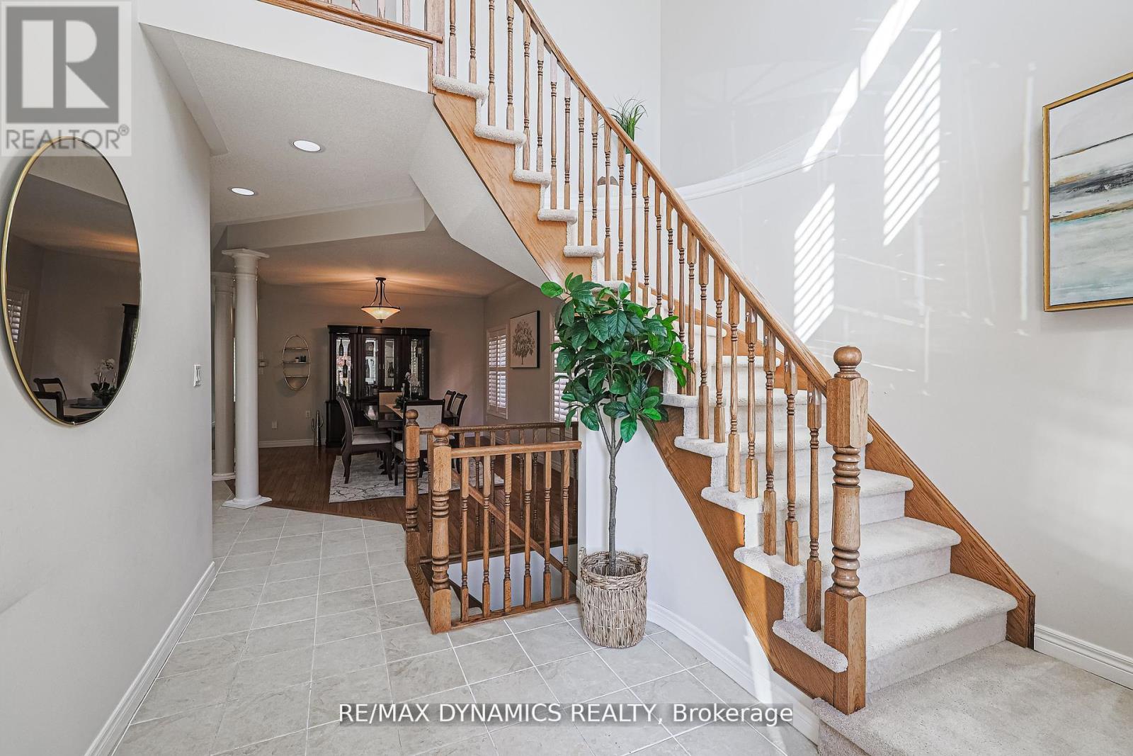 2381 Grand Oak Trail, Oakville, Ontario  L6M 4V4 - Photo 5 - W13125000
