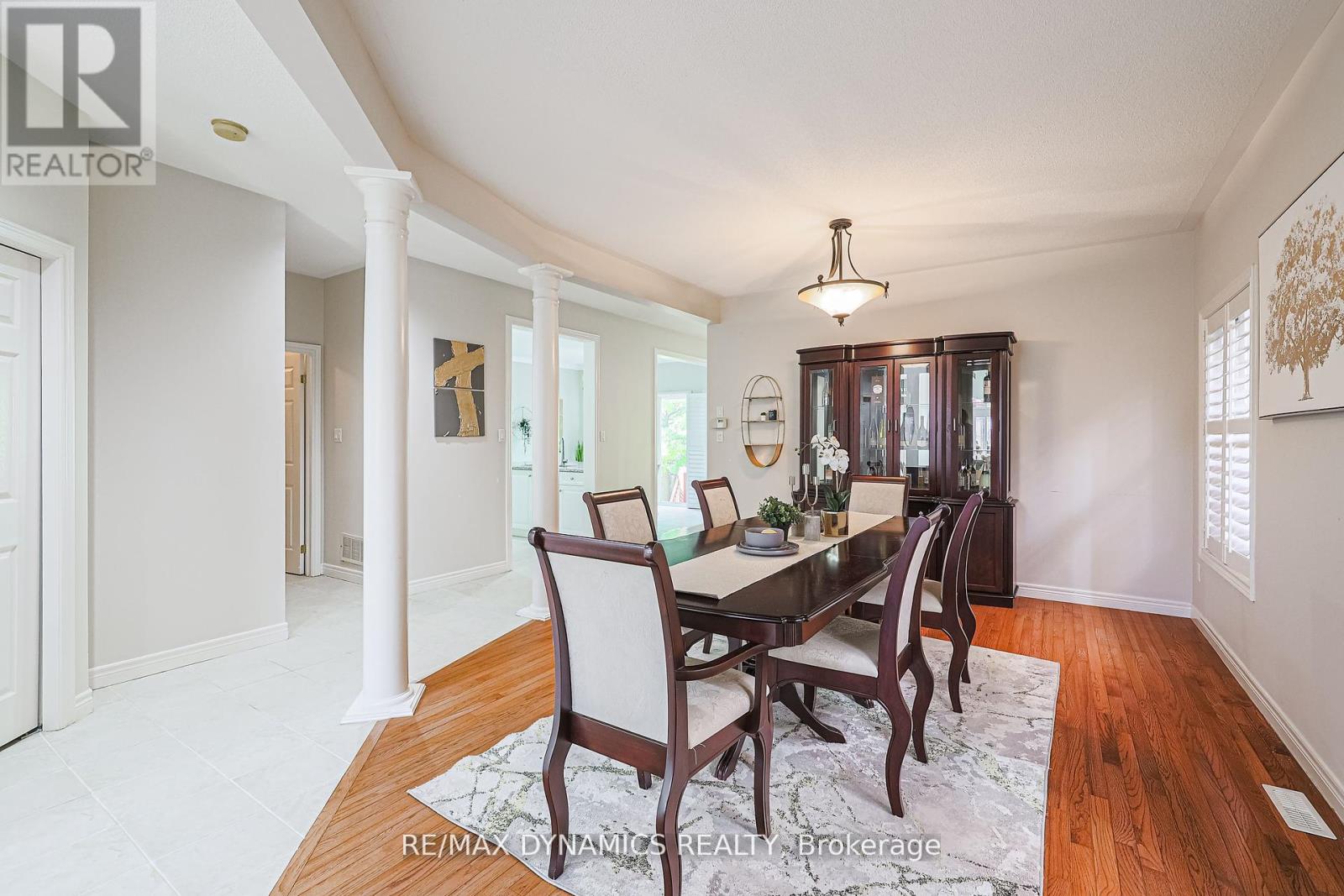 2381 Grand Oak Trail, Oakville, Ontario  L6M 4V4 - Photo 6 - W13125000