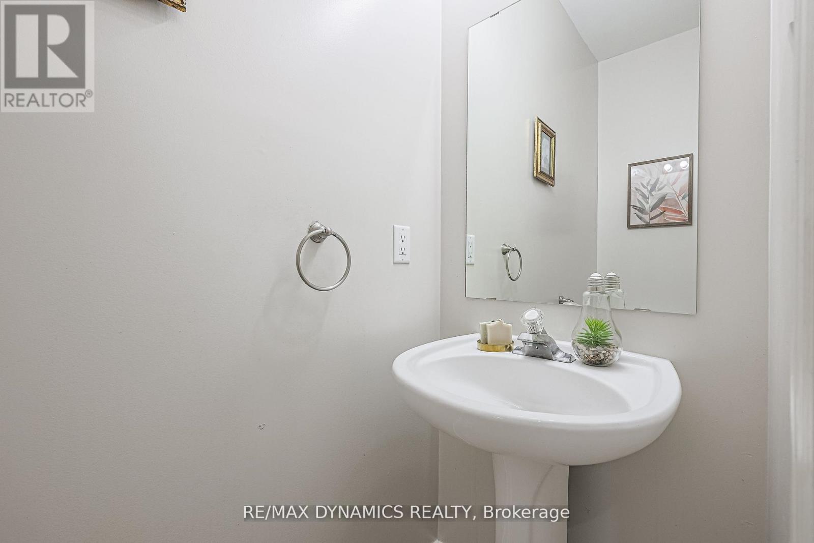 2381 Grand Oak Trail, Oakville, Ontario  L6M 4V4 - Photo 8 - W13125000