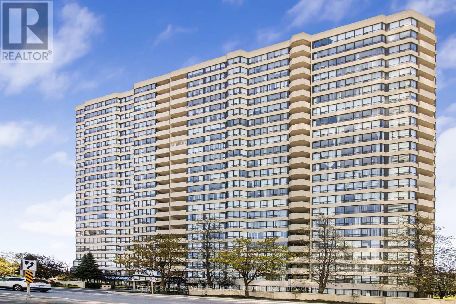 606 - 400 Webb Drive, Mississauga, Ontario  L5B 3Z7 - Photo 1 - W13125012
