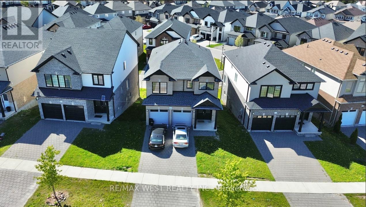 2607 SHEFFIELD BOULEVARD, London South, Ontario