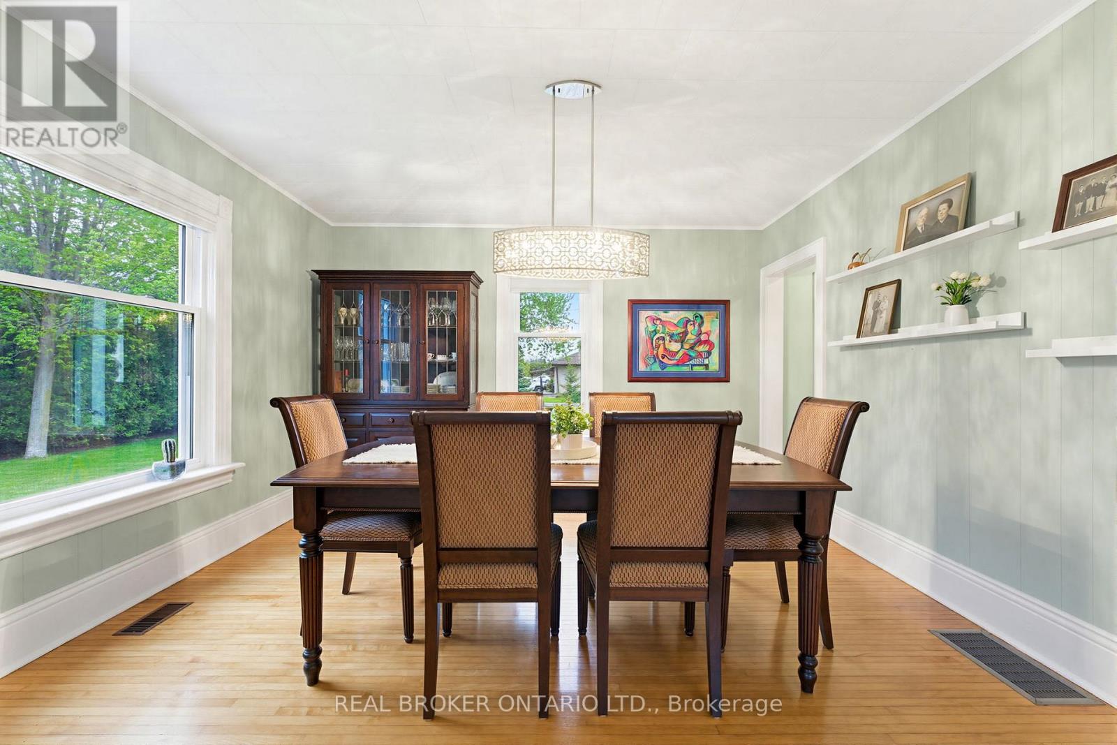 31 Maple Avenue S, Brant, Ontario  N0E 1R0 - Photo 12 - X13124966