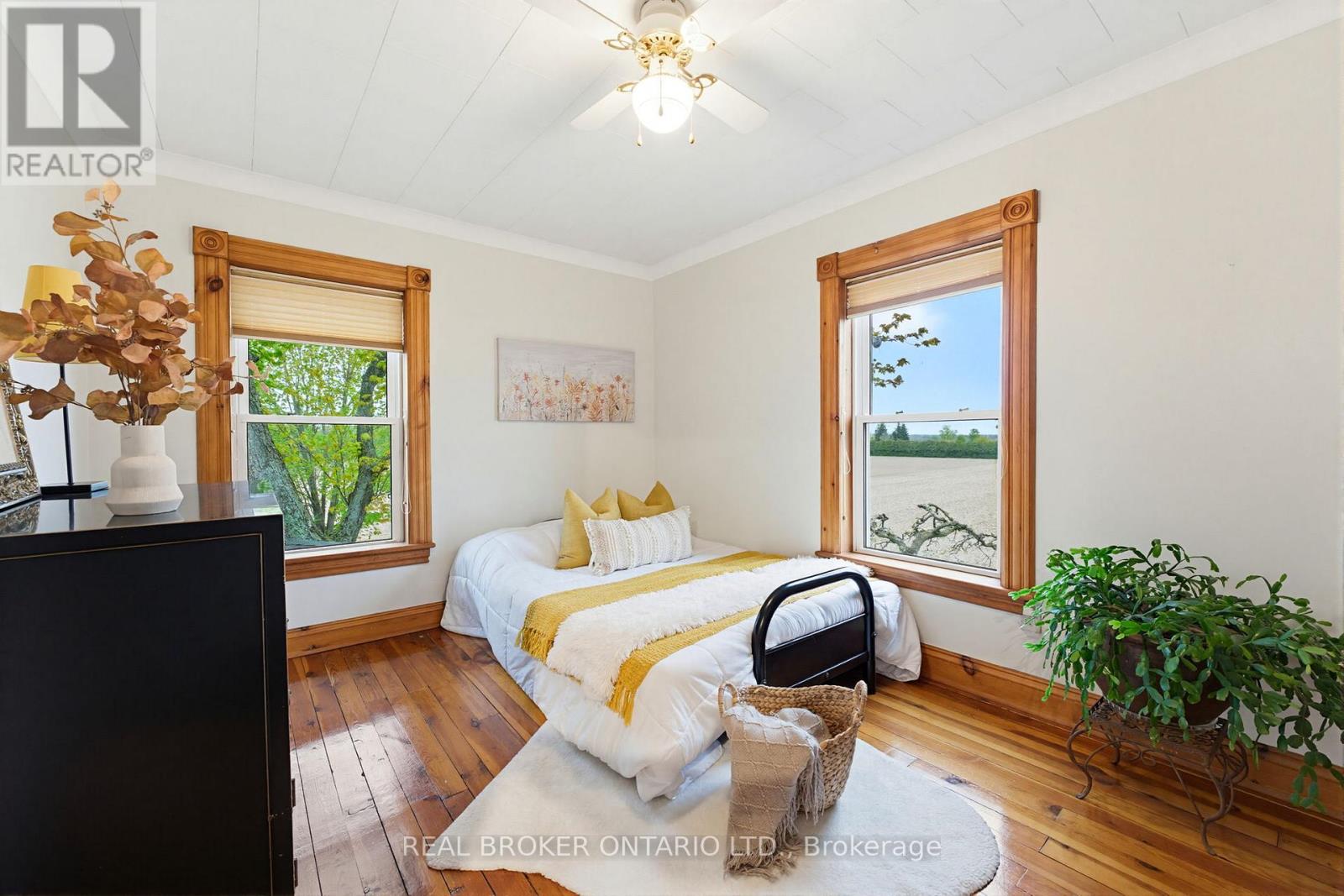 31 Maple Avenue S, Brant, Ontario  N0E 1R0 - Photo 24 - X13124966